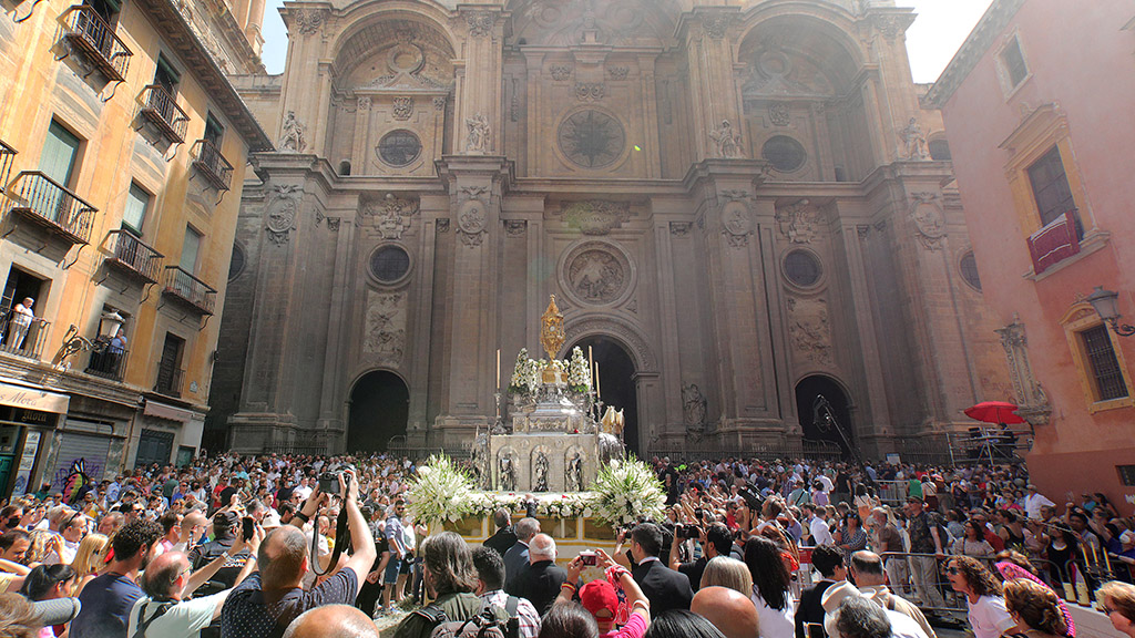 CANAL SUR OFRECE LA PROCESIÓN DEL CORPUS CHRISTI DE GRANADA EN DESCONEXIÓN PROVINCIAL