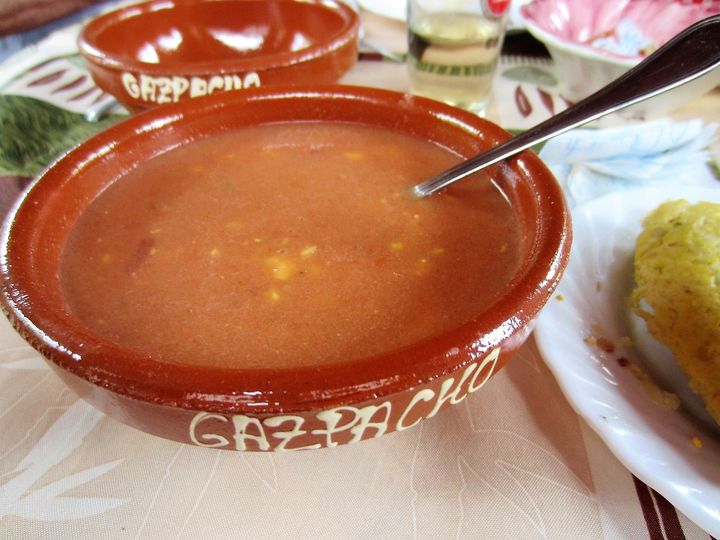 GAZPACHO, MENÚ DE VERANO.