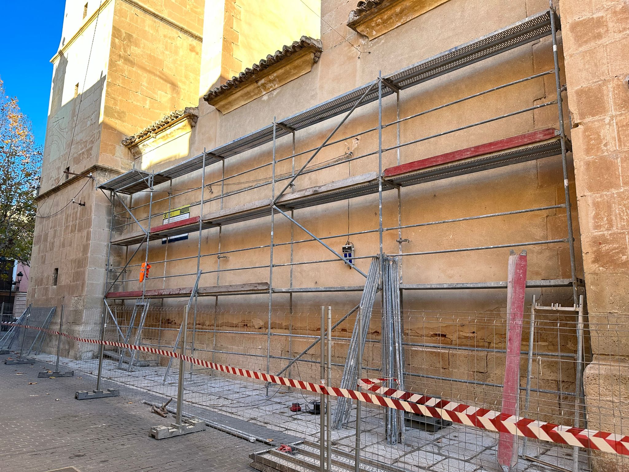 LAS OBRAS DE LAS CUBIERTAS DE LA BASÍLICA YA ESTÁN EN MARCHA