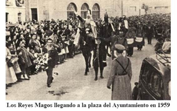 LOS REYES MAGOS Y ANTIGUAS CABALGATAS EN CARTAGENA