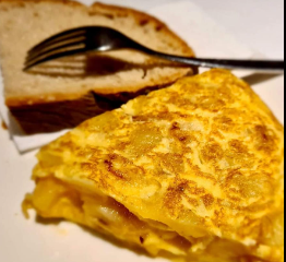 LES HISTORIES DE FIDALGO-LA TORTILLA DE «EL TIZON»  Y UNA CLASE DE HISTORIA.