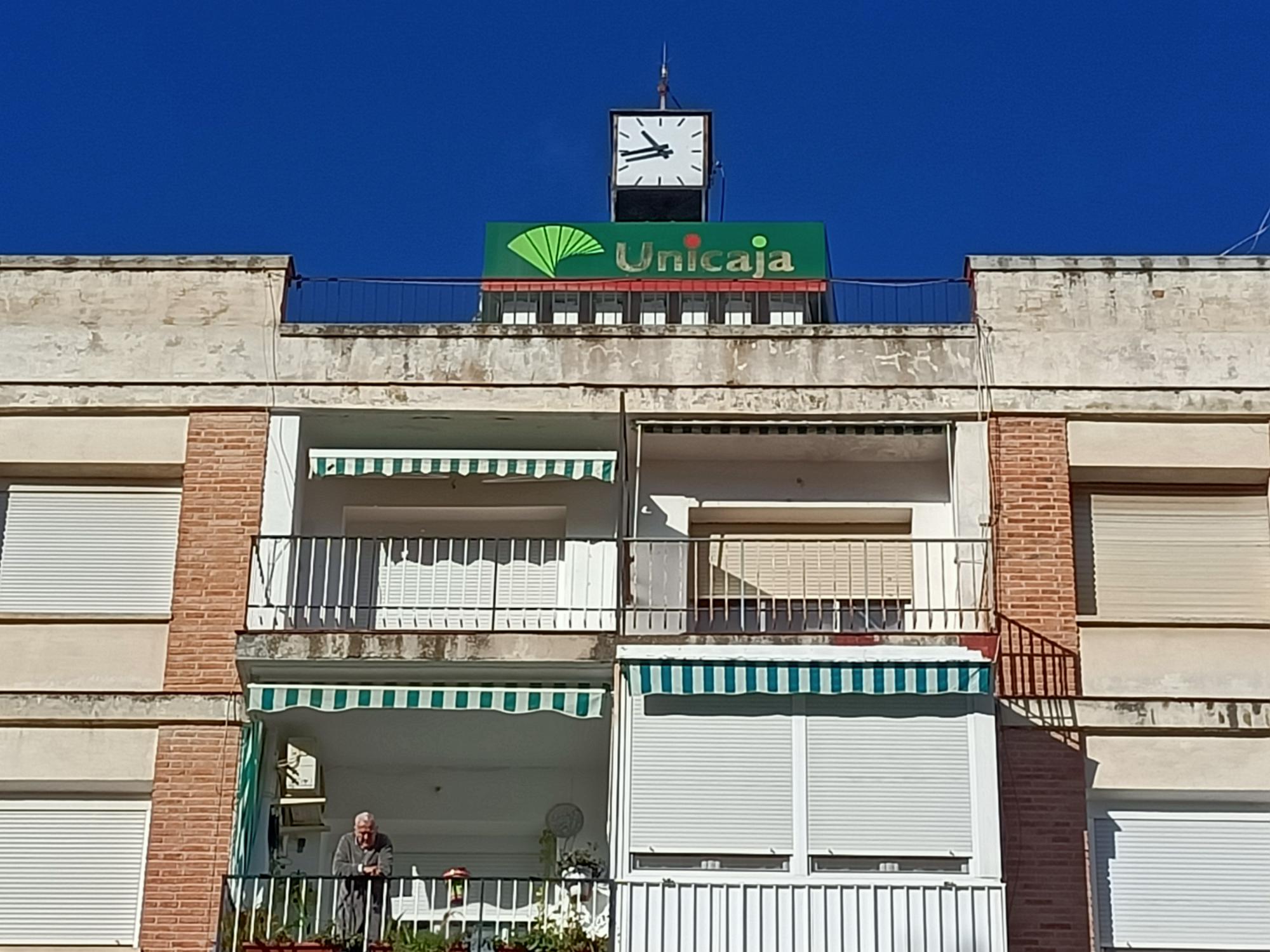 LAS CAMPANADAS DE RELOJ DE LA VILLA (II)