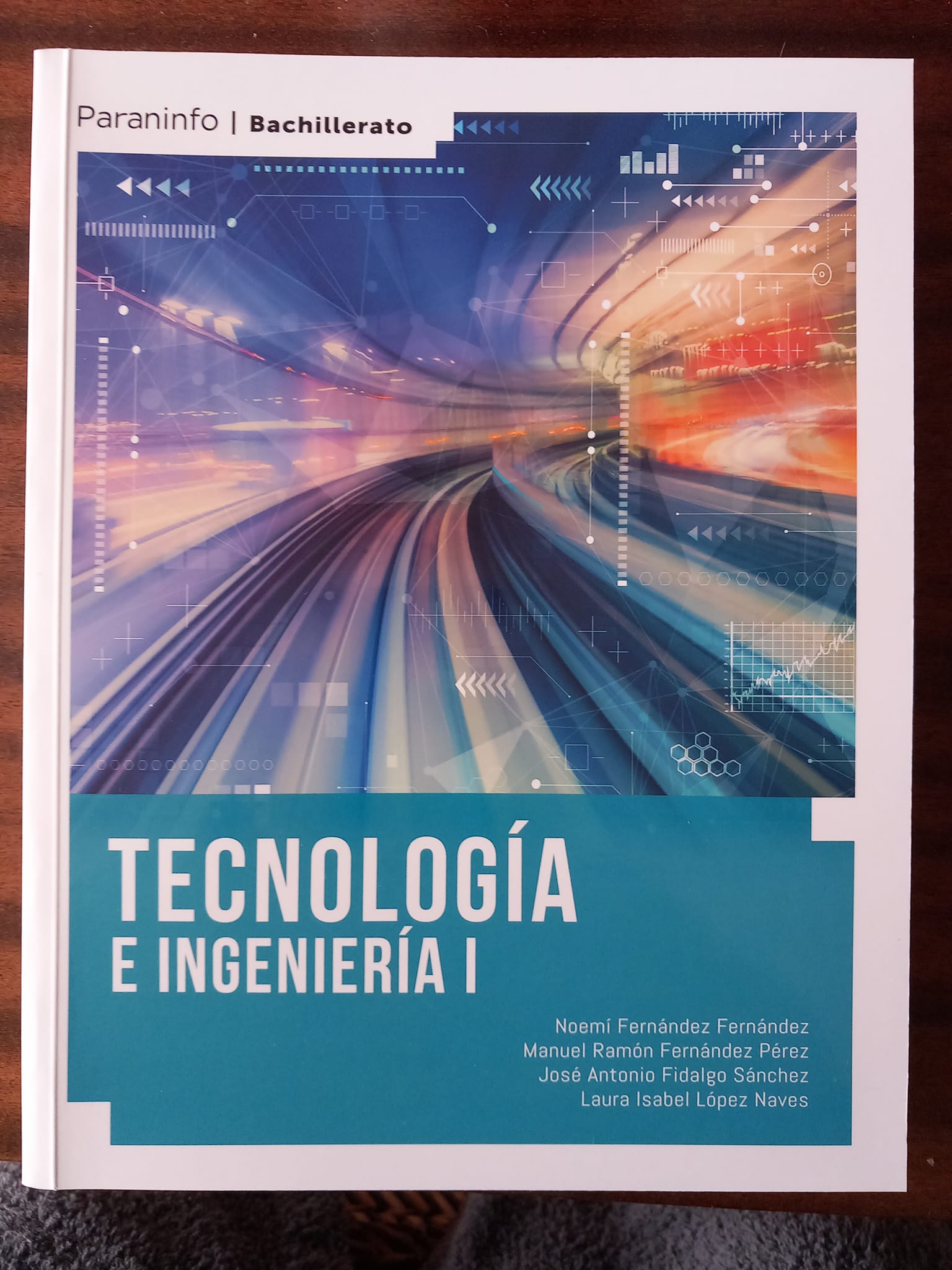 PUBLICADO EL LIBRO «TECNOLOGÍA E INGENIERIA I»