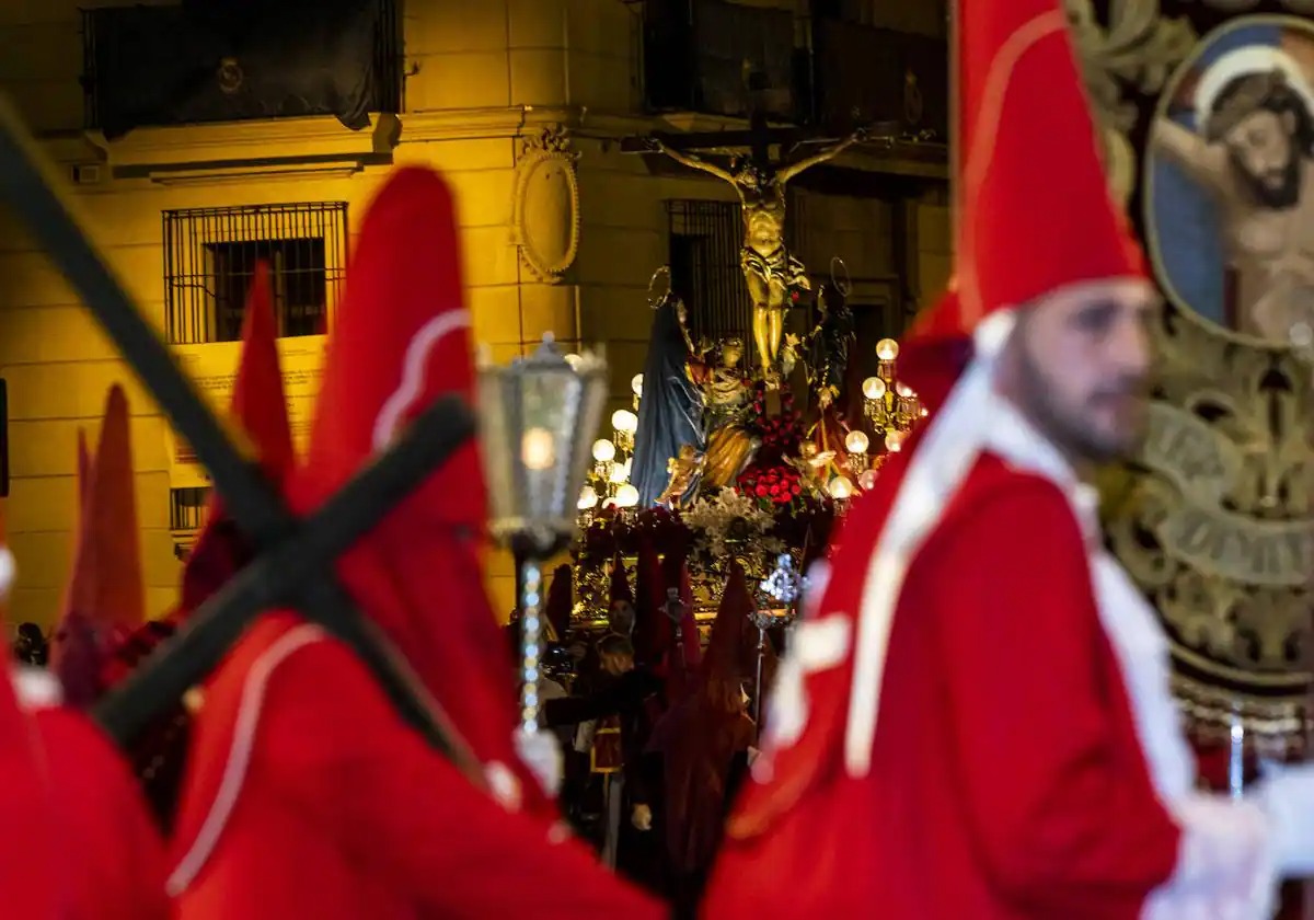 LA SANGRE VENCE A ‘NELSON’ EN SU MIÉRCOLES ‘COLORAO’