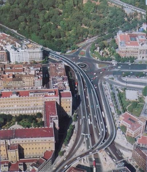 FOTOGRAFÍA AÉREA DEL SCALEXTRIC DE ATOCHA INAUGUARADO EL 16 DE MAYO DE 1968