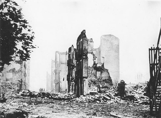 TIERRA QUEMADA . LA DESTRUCCION DE LOS PUEBLOS DE CASO DURANTE LA GUERRA CIVIL