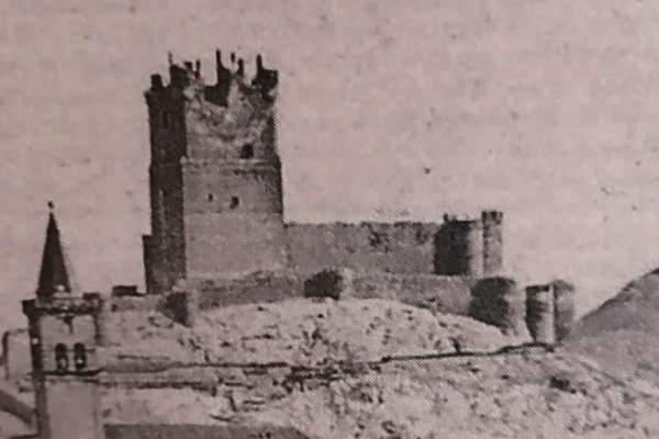 QUINIENTAS ARROBAS DE VINO DE SAX PARA EL CASTILLO DE VILLENA EN 1706