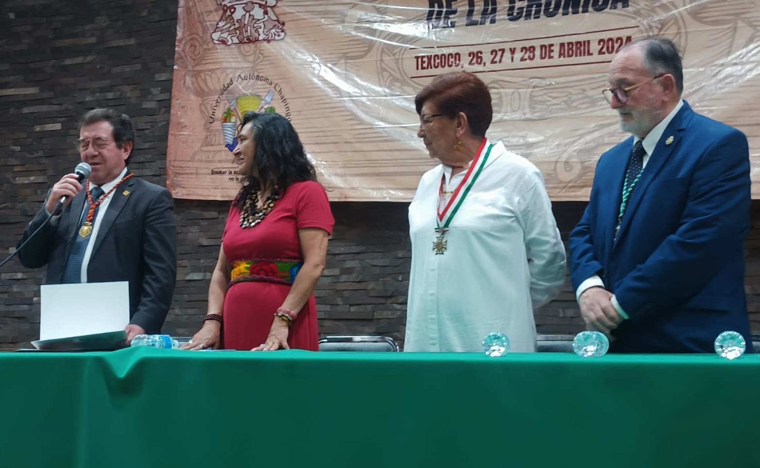 EN EL 28 CONGRESO INTERNACIONAL DE LA CRÓNICA DE TEXCOCO (MÉXICO)