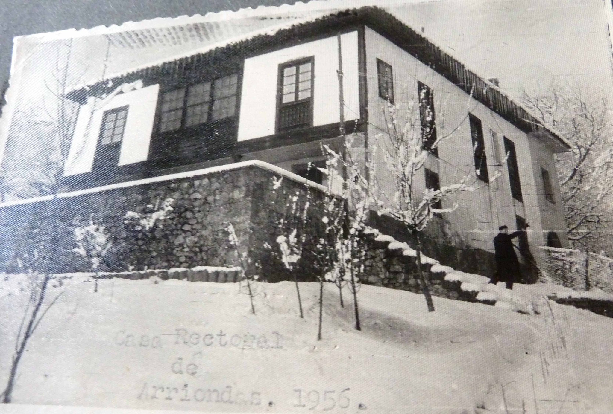 CASA RECTORAL DE SAN MARTÍN DE CUADROVEÑA Y ARRIONDAS Y SACERDOTES QUE LA HABITARON DESDE HACE CASI SEIS SIGLOS