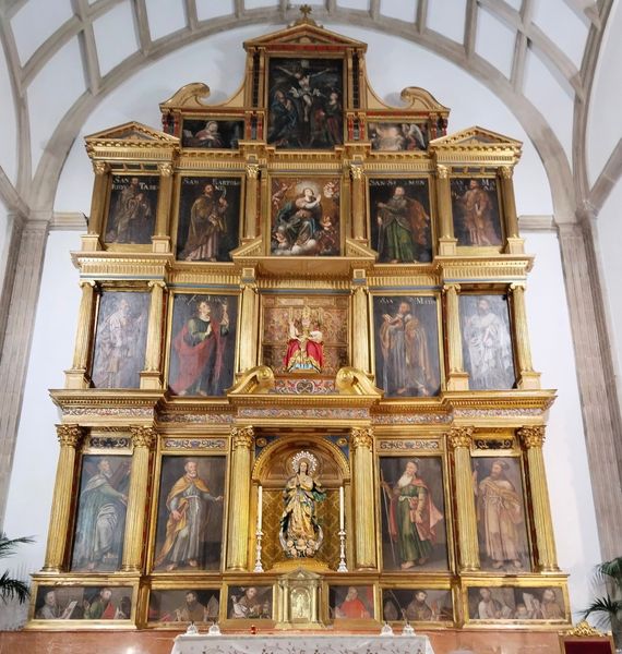 SE PRESENTA LA RESTAURACIÓN DEL RETABLO MAYOR DE LA IGLESIA DE SAN PEDRO.