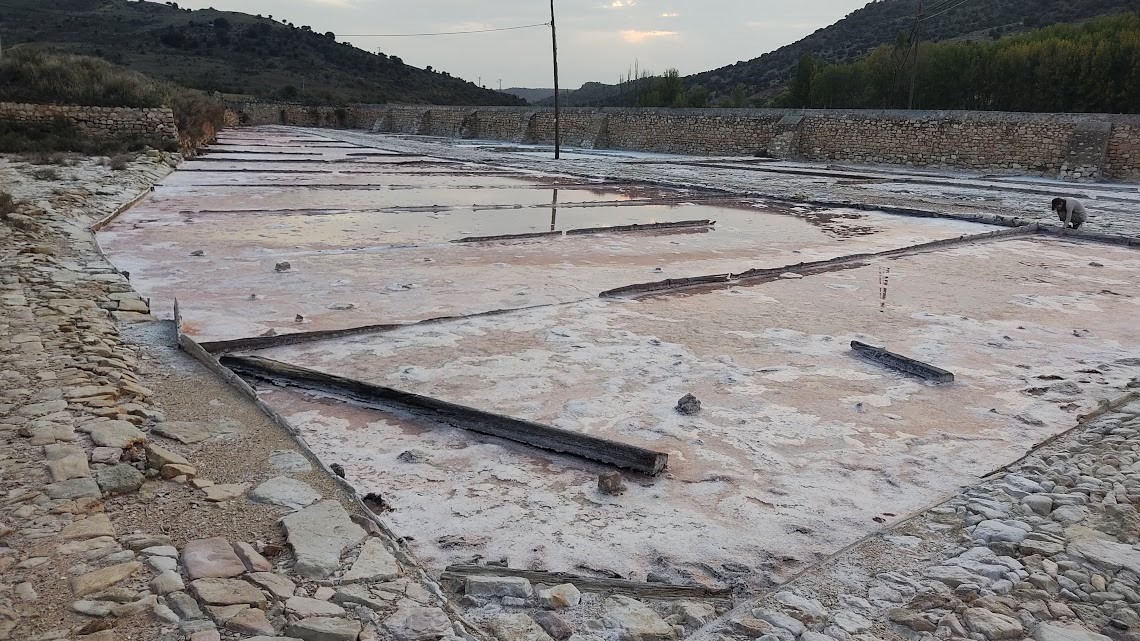 LOS POZOS DE LA NIEVE EN LA SIERRA DE LA PILA  (SU RECUPERACIÓN)