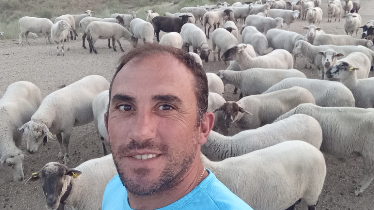 GONZALO: UN JOVEN GANADERO EXTREMEÑO.