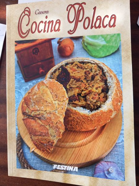 LES HISTORIES DE FIDALGO-HOY , PARA VARIAR, COCINA POLACA «A LA COLUNGUESA».