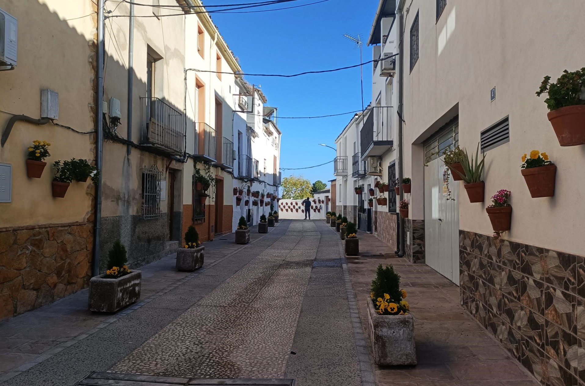 REMODELACIÓN DE LAS CALLES ANGOSTA Y VISTA ALEGRE  EN VILLANUEVA DEL ARZOBISPO